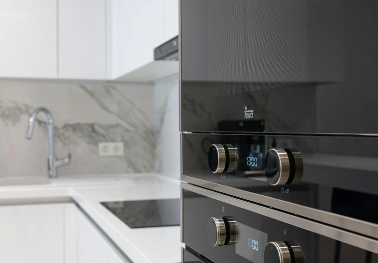 Navigating Oven Cleaning in New York: DIY Tips and When to Call a Pro