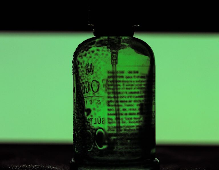 Plastic-Free Cleaning Products: What Actually Works in a NYC Apartment