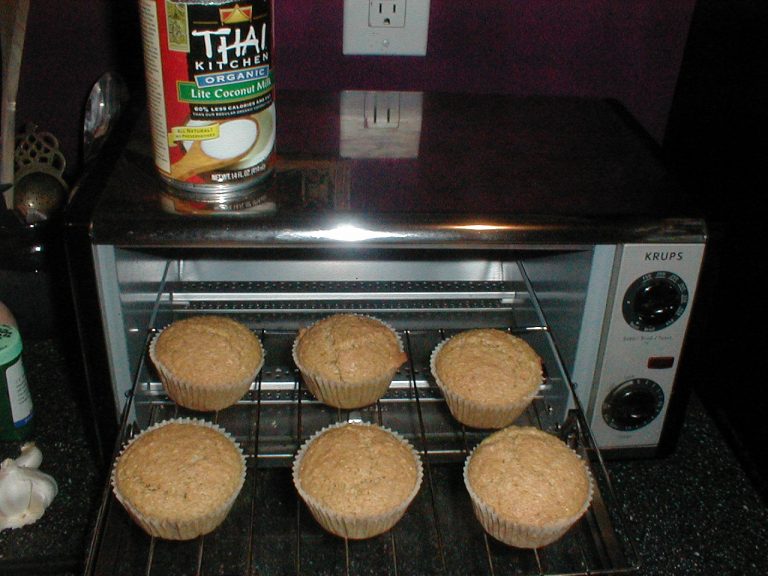 How to Clean Oven Racks in a Small NYC Apartment